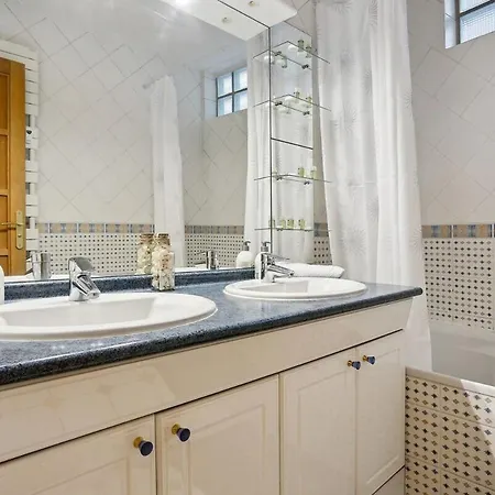 Charming Heart Of 15th * París