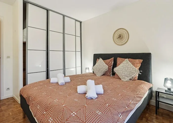 Appartement Charming Heart Of 15th *